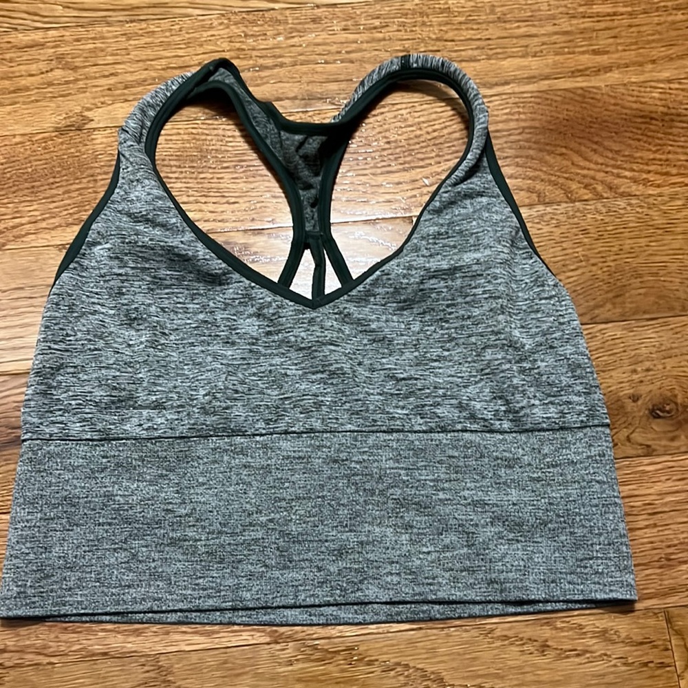 PINK sport medium green sports bra. True to size and be dry lightly used